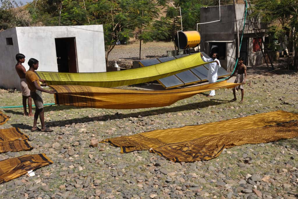 Block Printing Technique: Traditional Bagh Printing from Madhya Pradesh