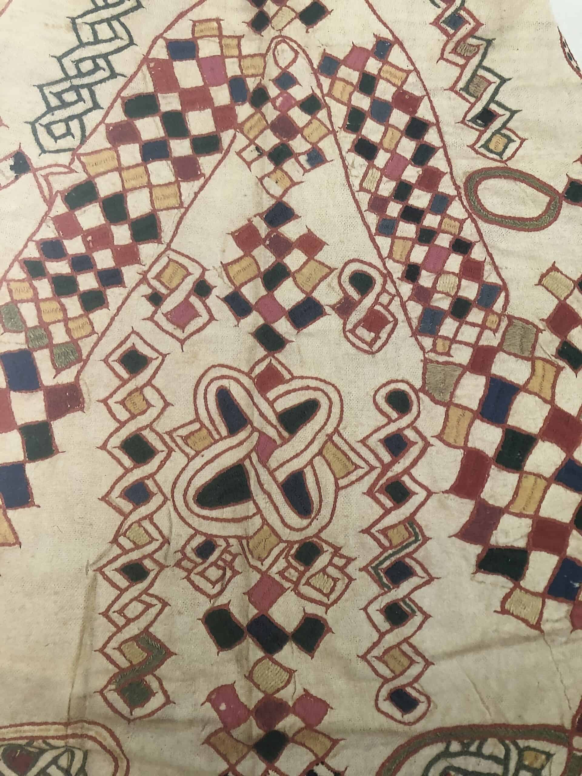 THE MATERIALS & PROCESSES RELATED TO THE CULTURAL TEXTILES OF AFRICA