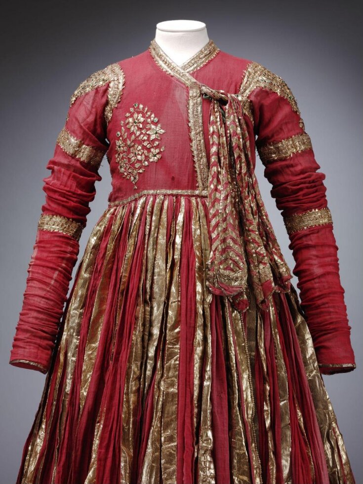 2019MA2353 Gota Work or Lappe Ka Kaam - Gold Ribbon Embroidery from India