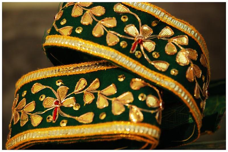 Gota Work or Lappe Ka Kaam - Gold Ribbon Embroidery from India Gota Work or Lappe Ka Kaam - Gold Ribbon Embroidery from India