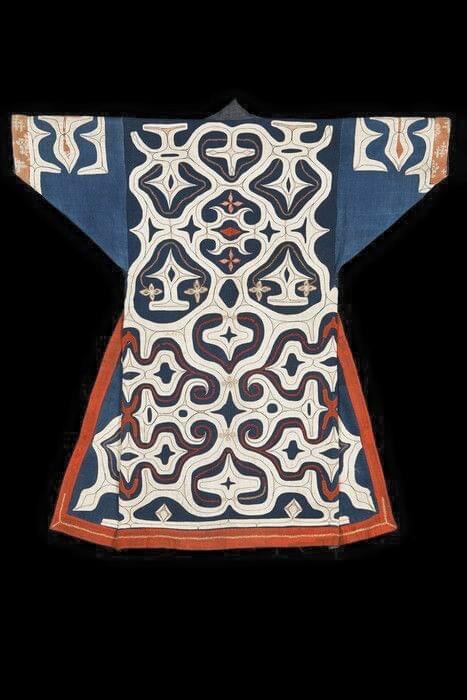 Ainu, a Japanese Community that Reveres Textiles