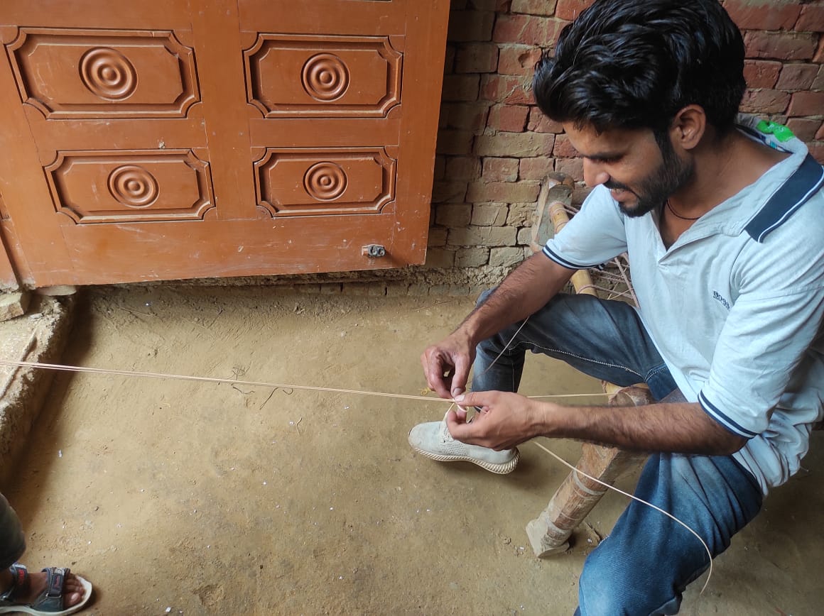 Macrame, a Knitting Technique with a Long History and Great Appeal