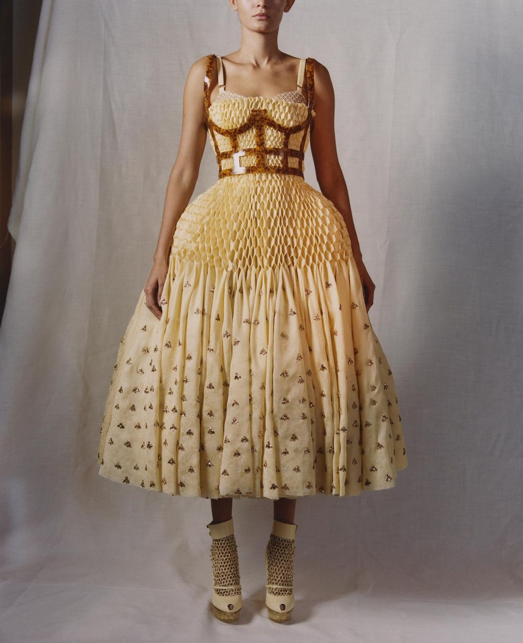 Story of Smocking, An Embroidery Technique to Gather Fabric to create Stretch